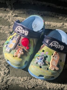 Bluey Crocs Size 5